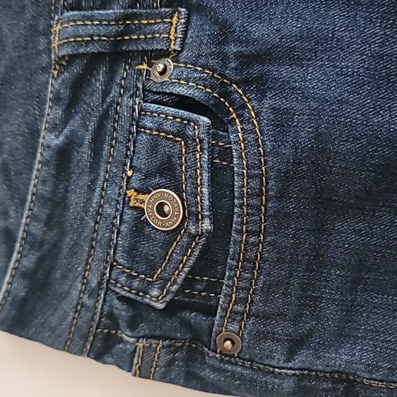 Ann Taylor Lindsay Waist Modern Fit Capri Cuffed Jeans - Picture 5 of 8